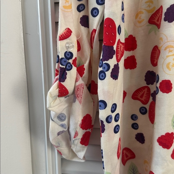 NWT Feeling Festive Cream Fruit Print Nana Club Long Sleeve Top Size XL - Picture 5 of 7